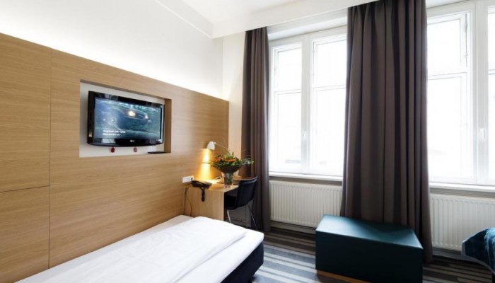 Hotel Copenhagen Crown poza 13
